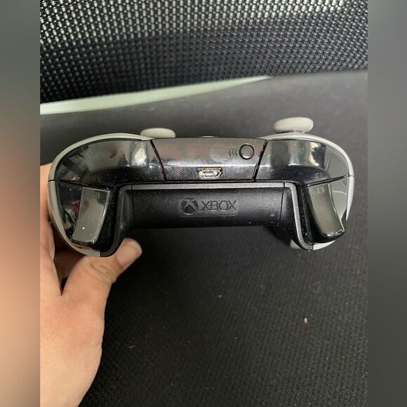 Microsoft Xbox One Call of Duty Advanced Warfare Wireless Controller - Picture 3 of 6